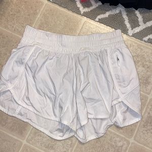 white tracker lululemon shorts